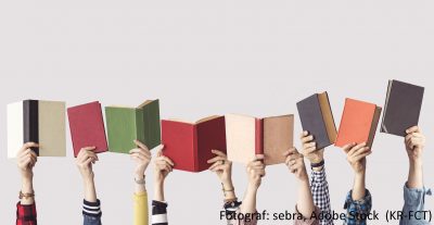 Menschen mit Büchern Menschen mit Büchern