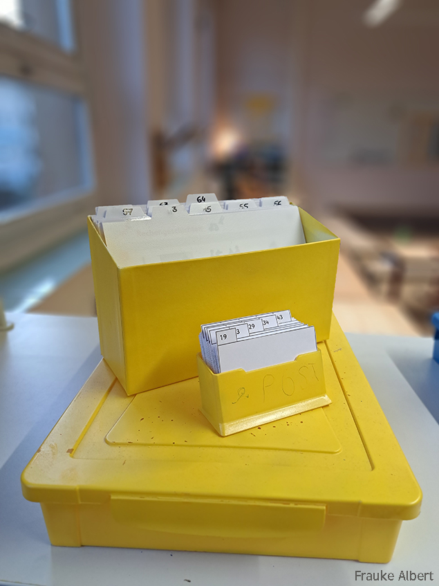 Grundschul-Blog-Unterrichten-Mathematik-Matherad-Bild5-Material-gelb Foto Matherad Material gelb