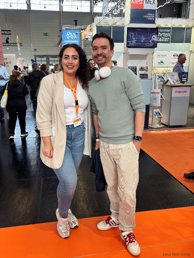 Bob Blume und Kristina auf der didacta 2026
